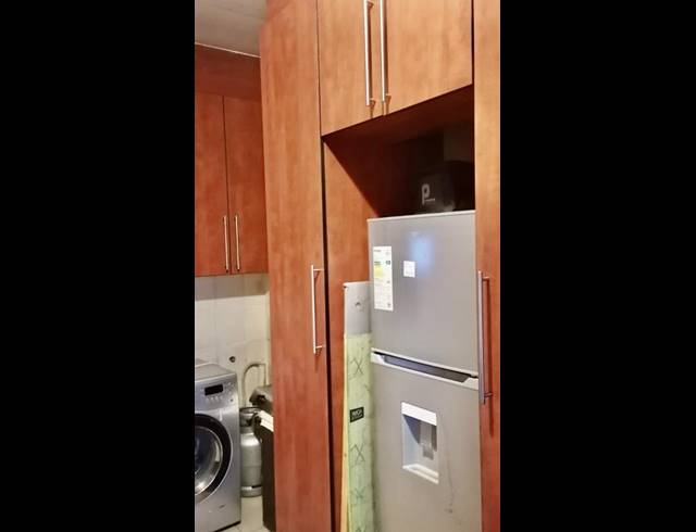 2 BEDROOM APARTMENT FOR SALE IN WYCHWOOD